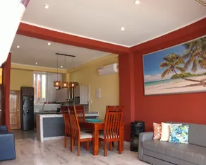 Beach house with a private pool - Image 4