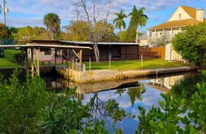Serene Island Cottage Waterfront Haven - Image 5
