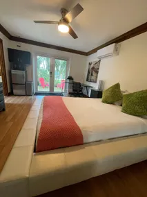 Amazing One Bedroom Studio 2.5 miles from WEF - Image 4