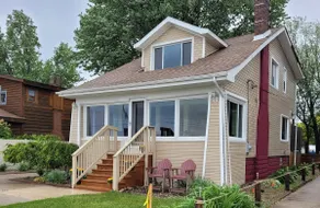 Graber's River Getaway! Awesome freighter views -great work from home location. - Image 2