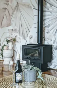 The Rare Rose Retreat - Image 4