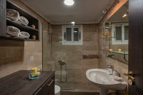 Sea Esta maison de trois chambres avec une vue imprenable - Image 3