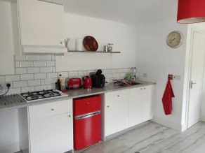 Pier Road Cottage, Croagh Patrick - Image 3
