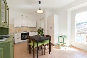 Giuliano Stresa center, spacious, bright, comfortable - Image 5