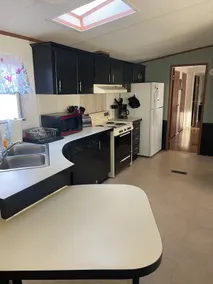 REEL DEAL! Covered Boat Parking! LONG TERM RENTAL! - Image 3