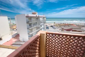 Apartment next to the beach - Image 3