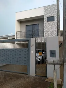 Complete Townhouse: 3 Bedrooms with Air Conditioning and Garage - Image 2