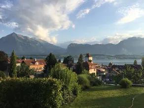 Amazing View with balcony and free Parking - Image 4