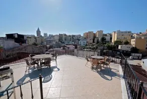 Comfortable Flat&Rooftop Terrace with View - Image 5