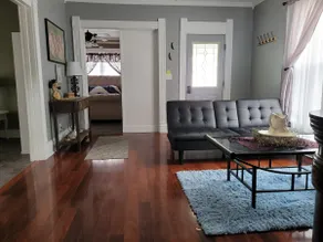 Emma's Place - Image 5