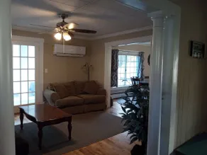 Spacious Bright Home in the heart of Newport - Image 4