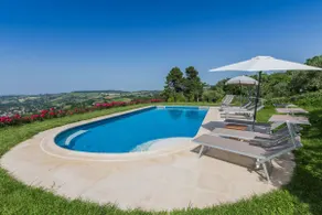 Villa del Cucco, casa de campo con piscina cerca de Fossombrone, a 30 minutos de la costa del Adriático - Image 4