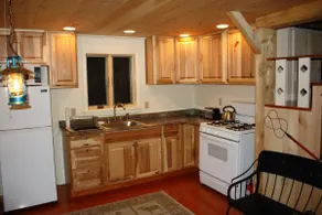 Homestead Cabin - Image 4