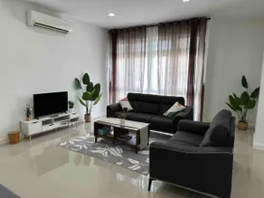Kuching City Center Riverine Apartment With Balcony and Marvelous View - Image 5