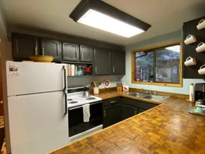 Cozy Mt. Baker Cabin, Wi-Fi, Sleeps 6-8, Pets OK - Image 5