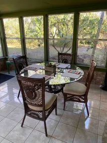 Myrtle’s place, a Charming home with a pool! - Image 4