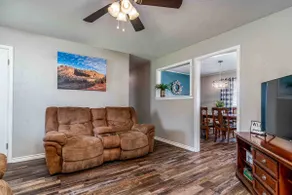 The Hornet Hive~3BR, 2BA~Pool Table~Fun~Clean! - Image 5