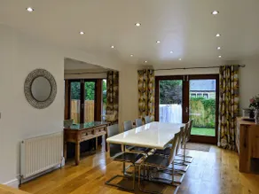 Detached 4 Bedroom Luxury Home - Image 5