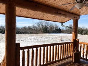 Northwoods Pine Haven - Log Cabin Lodge - Image 5