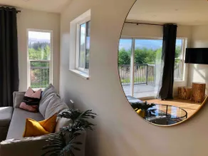 Port Hardy Penthouse Suite with Ocean View - Image 5