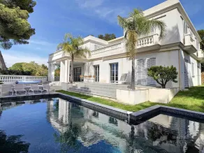Autumn in Cannes? Lovely views, art, heated pool - Image 5