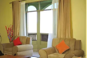 Sunset Paradise Holidays Homes - Image 2