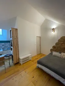Cozy studio, courteous parking, Guillaume Estrées - Image 4