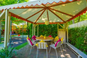 Medencés Villa Siófok Aranypart - Image 5