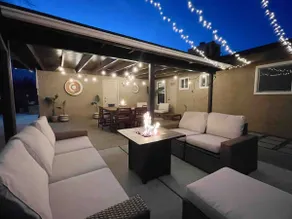 Cozy Escape | Near Nat’l Parks + Yard - Image 4
