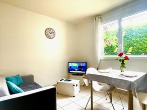 Cozy garden house in hospital area - Image 4