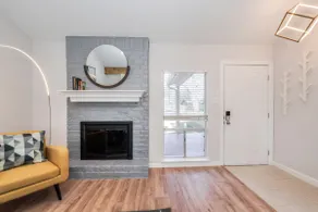 7 mi to DT modern house in 3B/2B Shaded outdoor ar - Image 5