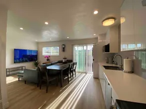 Beautifully Renovated 2B1B • Private Backyard • Steps to Beach • Free Parking - Image 3