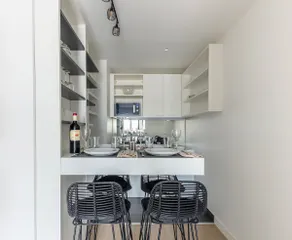 Superior apartment near Champs Élysées 502 - Image 4