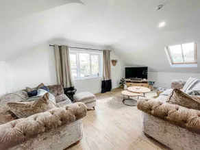 Atlantic Loft - Beautiful Coastal Village Location - Image 3