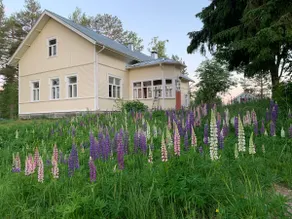 Beautifully renovated over 100-year-old old rectory - Image 2