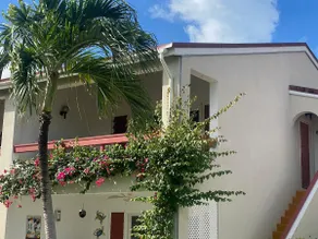 *NEW* Stunning, steps from beach 1 Bed apartment - Image 3