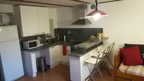 Warm Duplex T2 3 min walk CV/Cité Vauban - Image 3