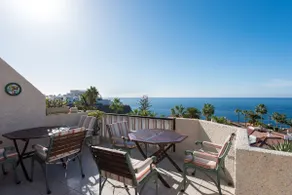 Sunset two bedroom suite - Image 5