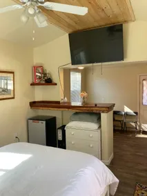Willits Cozy Cottage - Image 4