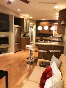 Luxury 2BD/2BH in Historic CWE/1EE - Image 5