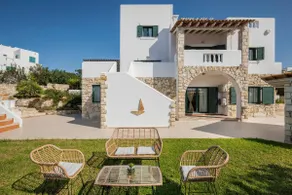 Luxury villa near Beach, with Private Pool & Views - Image 3