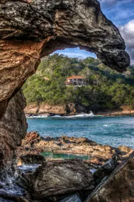 Enchanted Monkey House with Breathtaking Ocean Views - Image 3