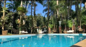 Pool House - Image 4