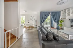 12 guests, 4 bedrooms near Paris - Image 3