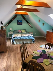 Cozy & Private Studio Apartment - Image 3