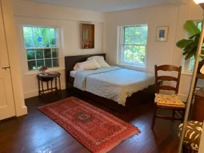 Flower Farm Getaway 2BR, 20 Min To Boston - Image 4