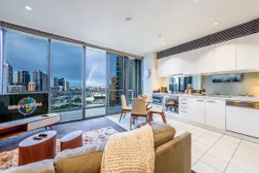 Exclusive Stays - Freshwater Place - Image 2