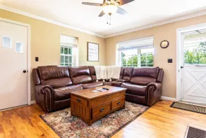 Farm Cottage.....a relaxing stay of fresh air! - Image 4