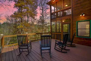 Bird Dog Lodge. Fire pit & hot tub. Dogs stay Free - Image 2