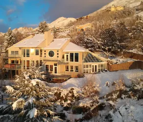 House of Setting Sun! Views-HotTub-30min to ski-10min to SLC-Super Cool Design! - Image 2
